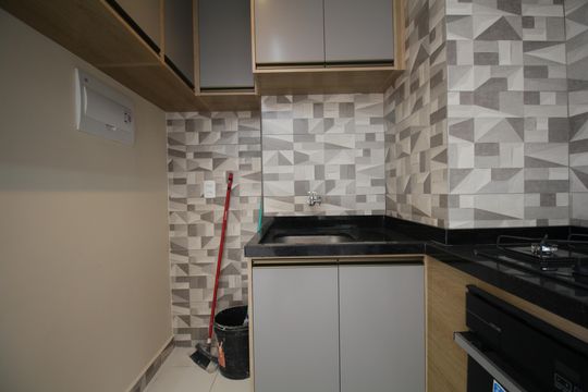 Área de Serviço de apartamento para alugar com 2 quartos, 44m² em Vila Andrade, São Paulo