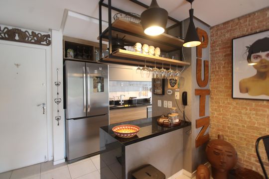 Cozinha de apartamento para alugar com 3 quartos, 92m² em Freguesia (jacarepaguá), Rio de Janeiro