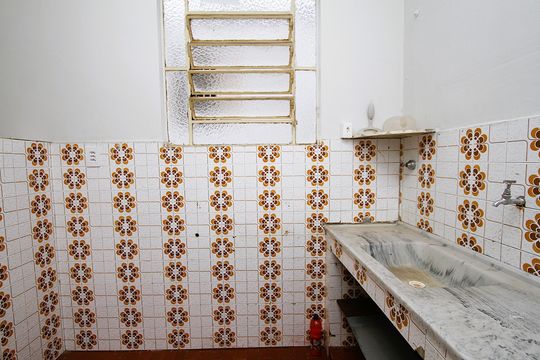 Cozinha de casa para alugar com 4 quartos, 360m² em Nova Suíça, Belo Horizonte
