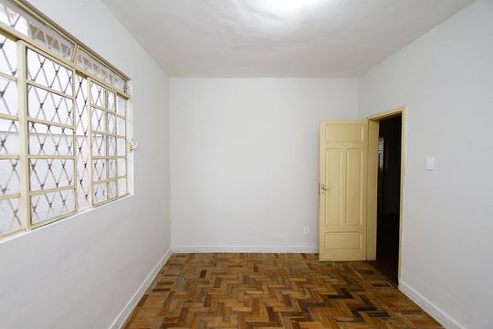 Casa para alugar com 4 quartos, 360m² em Nova Suíça, Belo Horizonte