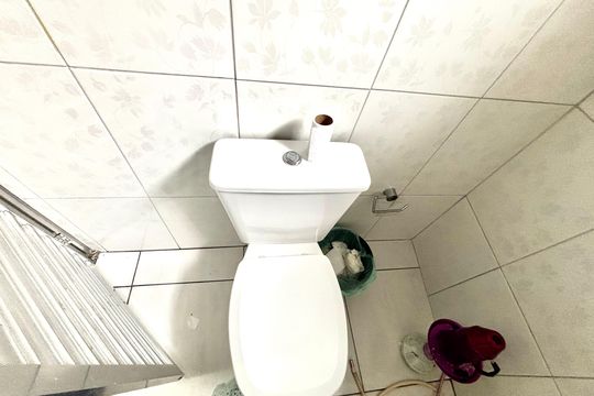 Banheiro 2 de casa para alugar com 2 quartos, 80m² em Jardim Augusta, Ferraz de Vasconcelos