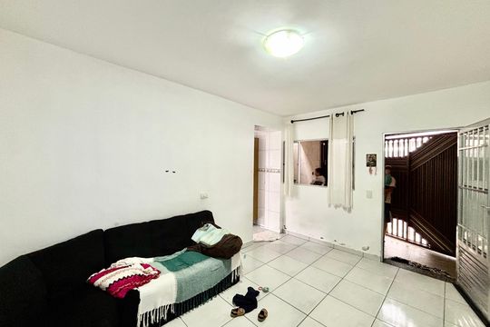 Sala de casa para alugar com 2 quartos, 80m² em Jardim Augusta, Ferraz de Vasconcelos