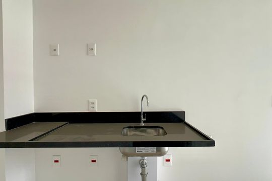 Cozinha de kitnet/studio à venda com 1 quarto, 72m² em Pompeia, São Paulo