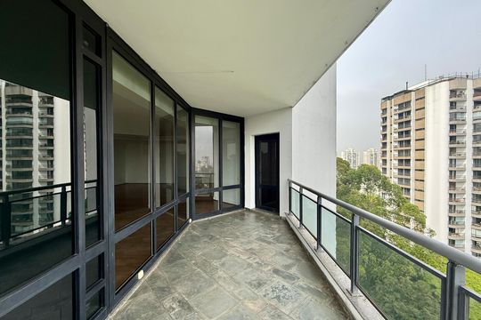 Sacada de apartamento à venda com 5 quartos, 542m² em Santo Amaro, São Paulo
