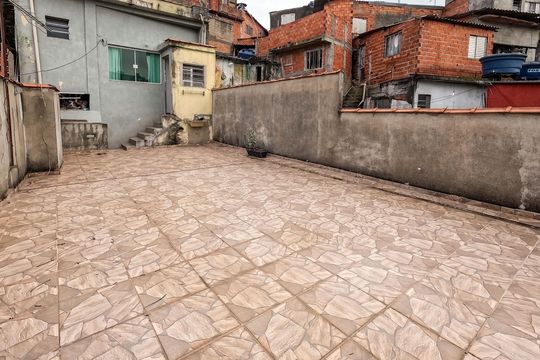 Casa para alugar com 1 quarto, 30m² em Parque Pan Americano, São Paulo