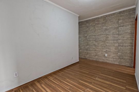 Casa para alugar com 2 quartos, 60m² em Parque Pan Americano, São Paulo