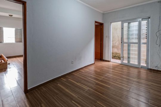 Casa para alugar com 2 quartos, 60m² em Parque Pan Americano, São Paulo