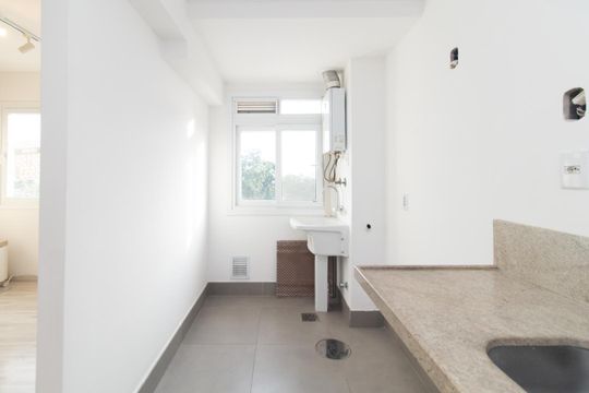 Cozinha de apartamento para alugar com 2 quartos, 60m² em Glória, Porto Alegre