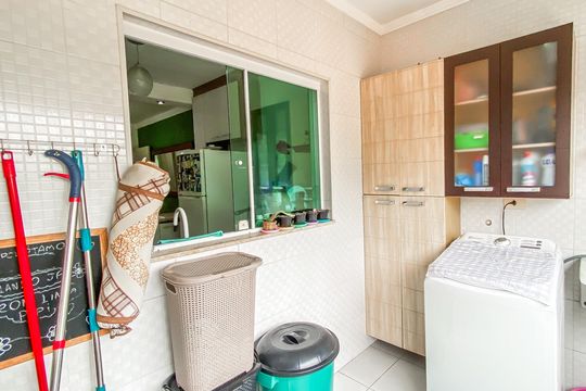 Área de Serviço de casa à venda com 3 quartos, 287m² em Jardim Maringa, São Paulo