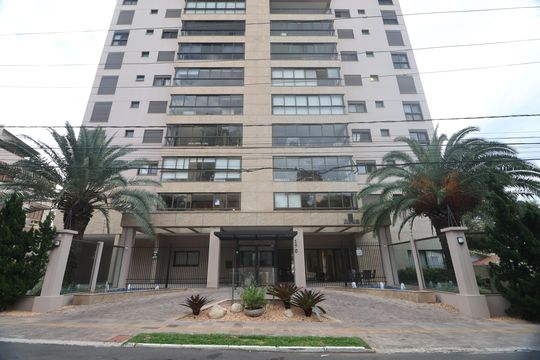 Fachada de apartamento para alugar com 3 quartos, 167m² em Centro, Canoas