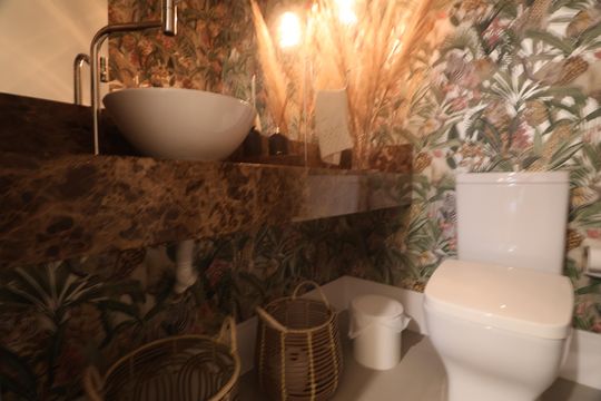 Lavabo  de apartamento para alugar com 3 quartos, 167m² em Centro, Canoas