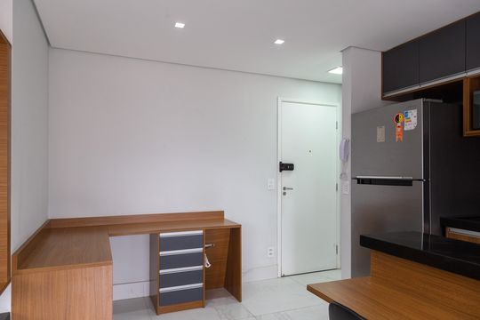 Sala de apartamento para alugar com 1 quarto, 47m² em Vila Galvão, Guarulhos