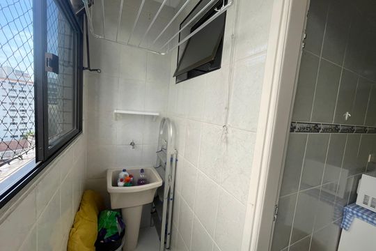 Área de Serviço de apartamento para alugar com 1 quarto, 45m² em Centro, São Vicente