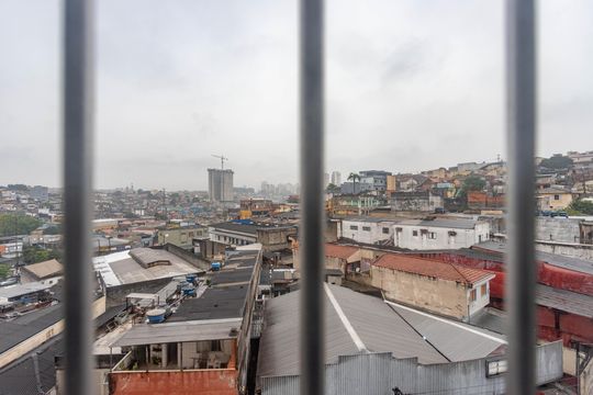 Vista do quarto 2 de apartamento para alugar com 2 quartos, 60m² em Jardim Miriam, São Paulo