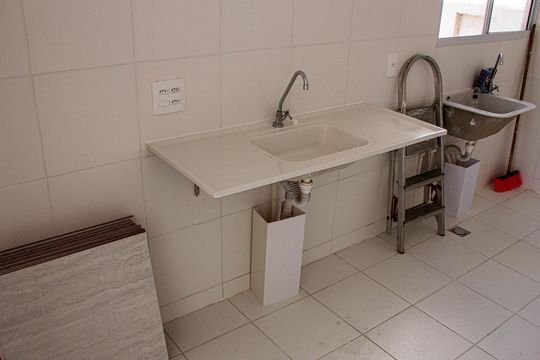 Apartamento para alugar com 2 quartos, 40m² em Guaratiba, Rio de Janeiro