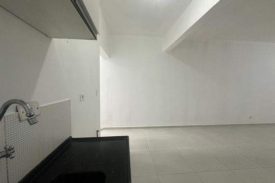 Cozinha de apartamento para alugar com 1 quarto, 47m² em Parque dos Camargos, Barueri