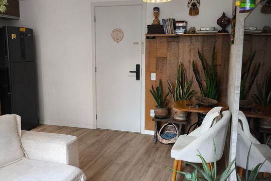 Sala de apartamento para alugar com 2 quartos, 48m² em Barra Olímpica, Rio de Janeiro