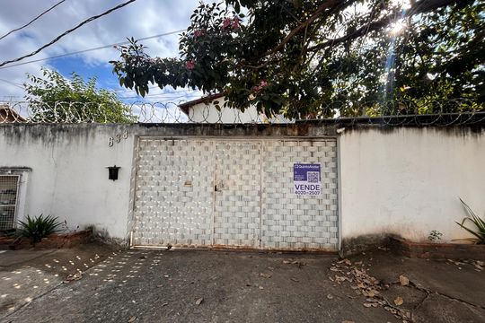Casa de Condomínio à venda com 3 quartos, 70m² em Parque Xangri-lá, Contagem