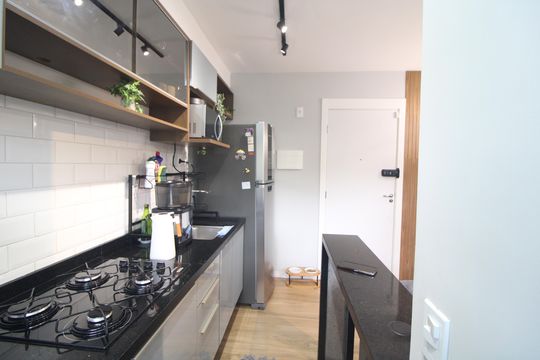 Cozinha de apartamento para alugar com 2 quartos, 36m² em Usina Piratininga, São Paulo