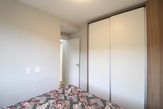 Quarto 1 de apartamento para alugar com 2 quartos, 36m² em Usina Piratininga, São Paulo