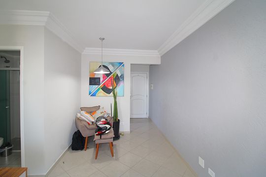 Sala de apartamento à venda com 3 quartos, 58m² em Jardim das Laranjeiras, São Paulo