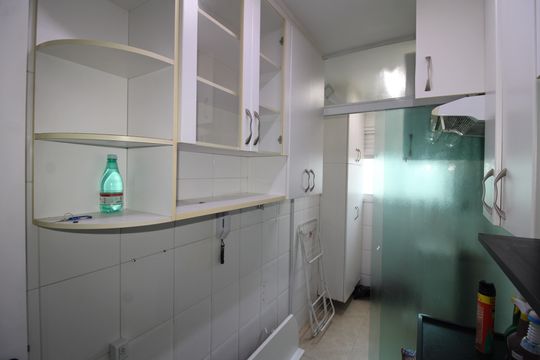 Cozinha de apartamento à venda com 3 quartos, 58m² em Jardim das Laranjeiras, São Paulo