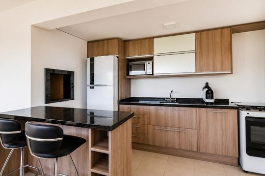 Cozinha de apartamento para alugar com 2 quartos, 50m² em Tristeza, Porto Alegre