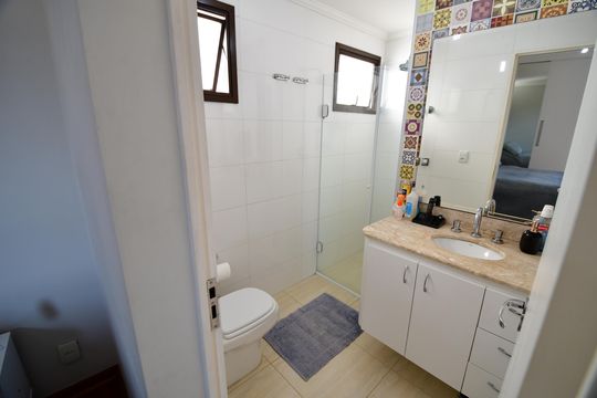 Banheiro Suíte de apartamento à venda com 3 quartos, 98m² em Bonfim, Campinas