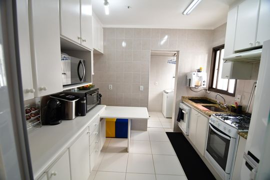 Cozinha de apartamento à venda com 3 quartos, 98m² em Bonfim, Campinas