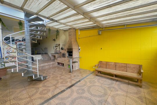 Quintal de casa para alugar com 3 quartos, 290m² em Jardim Rosa de Franca, Guarulhos