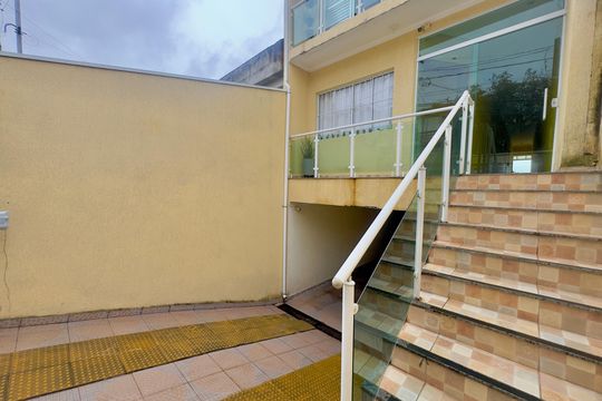 Garagem de casa para alugar com 3 quartos, 290m² em Jardim Rosa de Franca, Guarulhos