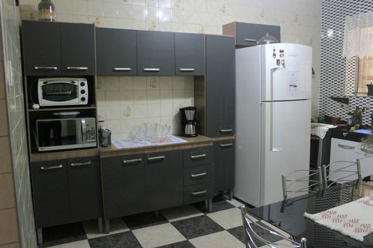 Cozinha (casa 1) de casa à venda com 6 quartos, 280m² em Gopouva, Guarulhos