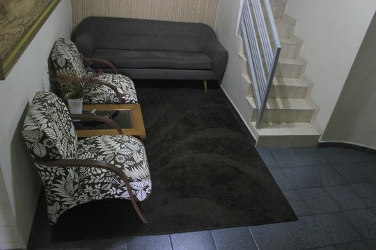 Sala (casa 1) de casa à venda com 6 quartos, 280m² em Gopouva, Guarulhos