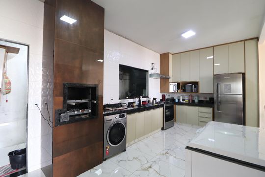 Cozinha de casa para alugar com 2 quartos, 286m² em Jardim Holanda, Uberlândia