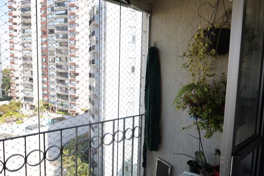 Varanda da Sala de apartamento para alugar com 3 quartos, 75m² em Vila Sofia, São Paulo