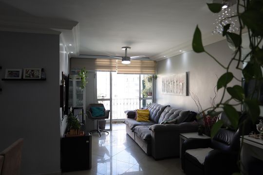Apartamento para alugar com 3 quartos, 75m² em Vila Sofia, São Paulo