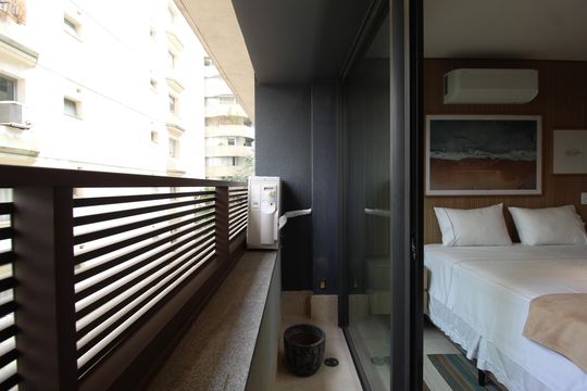 Varanda de kitnet/studio para alugar com 1 quarto, 22m² em Vila Nova Conceição, São Paulo