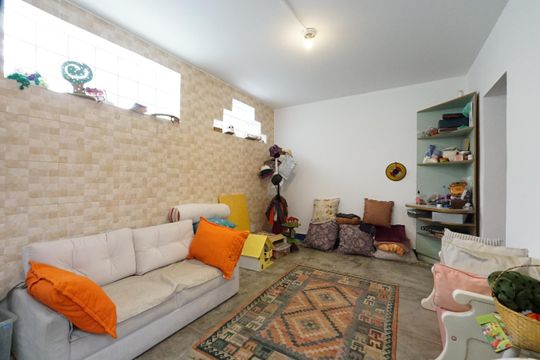 Escritório de casa à venda com 4 quartos, 175m² em Vila Mariana, São Paulo