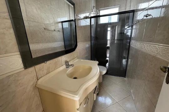 Banheiro de apartamento à venda com 3 quartos, 93m² em Castelo, Belo Horizonte