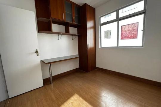 Quarto de apartamento à venda com 3 quartos, 93m² em Castelo, Belo Horizonte