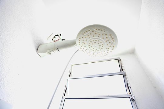 Banheiro Social de apartamento à venda com 2 quartos, 46m² em Camargos, Belo Horizonte