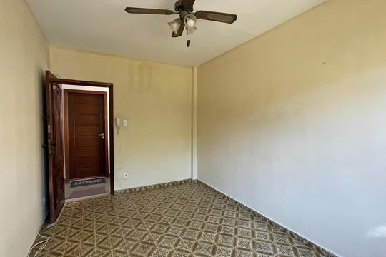 Sala de apartamento para alugar com 1 quarto, 45m² em Portuguesa, Rio de Janeiro