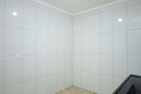 Cozinha de casa para alugar com 2 quartos, 77m² em Itaquera, São Paulo