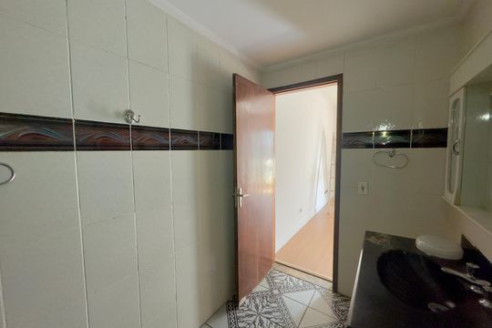 Banheiro 3 de apartamento para alugar com 3 quartos, 140m² em Jardim Gopouva, Guarulhos