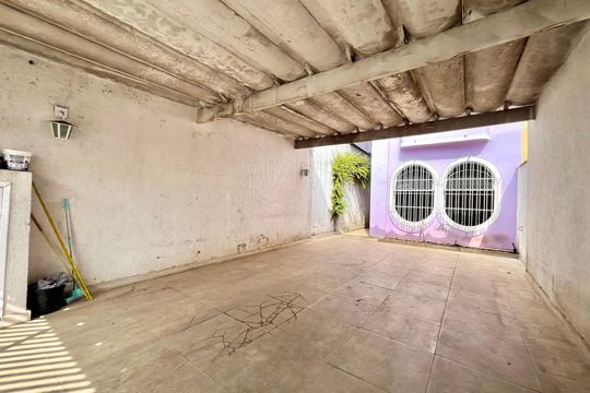 Garagem de casa para alugar com 3 quartos, 200m² em Jabaquara, São Paulo