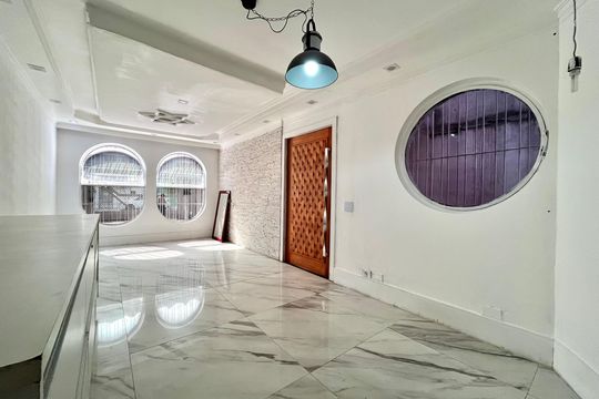 Casa para alugar com 3 quartos, 200m² em Jabaquara, São Paulo