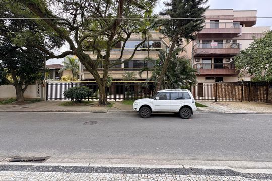 Fachada de apartamento à venda com 3 quartos, 120m² em Recreio dos Bandeirantes, Rio de Janeiro
