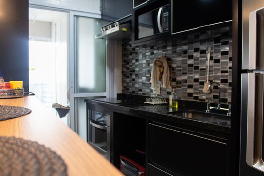 Cozinha de apartamento para alugar com 1 quarto, 72m² em Vila Gertrudes, São Paulo