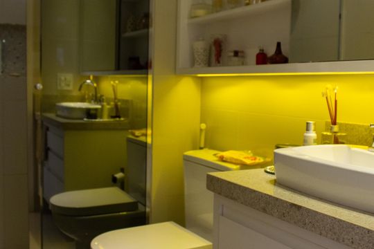 Banheiro de apartamento para alugar com 1 quarto, 72m² em Vila Gertrudes, São Paulo