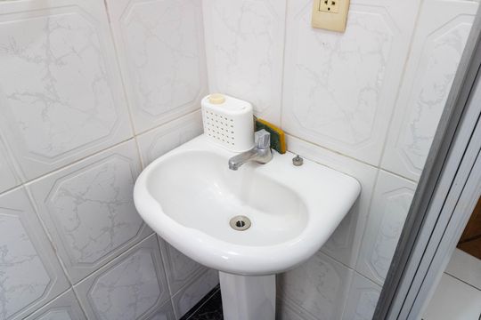 Banheiro de casa para alugar com 2 quartos, 360m² em Campo Grande, Rio de Janeiro